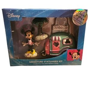 Disney Minnie Mouse Stone Miniature Statuaries Kit - Pink, Green, and Black
